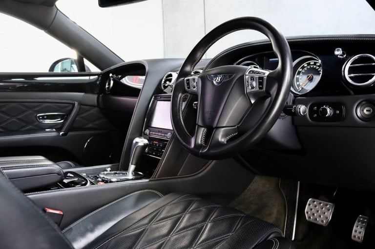 2015 Bentley Flying Spur 4.0 V8 4dr Auto SALOON PETROL Automatic