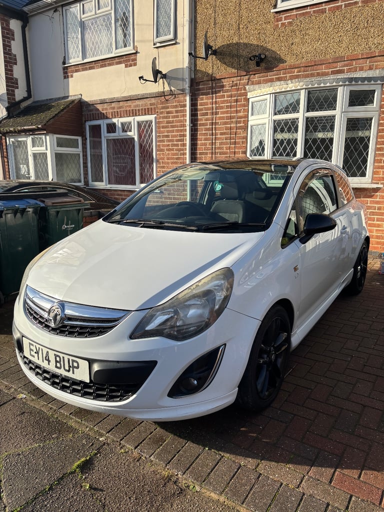 image for Vauxhall, CORSA, Hatchback, 2014, Other, 1398 (cc), 3 doors