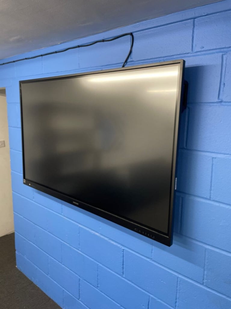 Samsung WA65F 65" Interactive 4K Touch Display – Android, EDLA, HDMI/USB-C, OPS