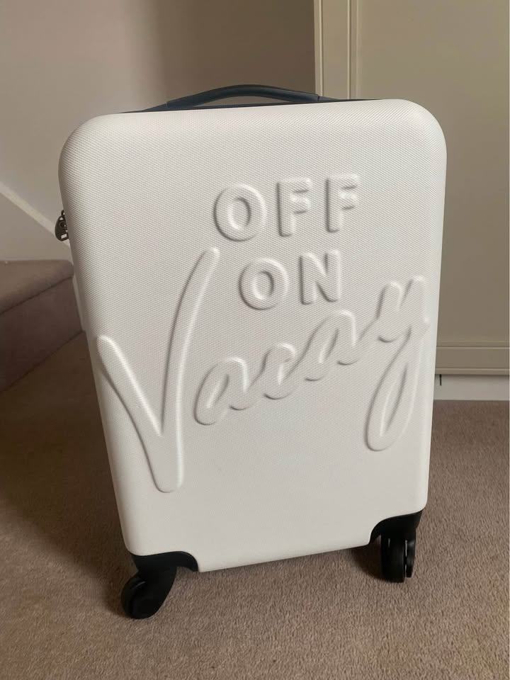 image for Like new used once - cabin trolley bag luggage travel case hard shell small