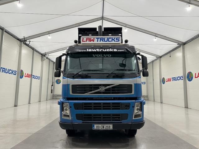 Volvo FM 400 8x4 Sleeper Cab Steel Tipper Manual