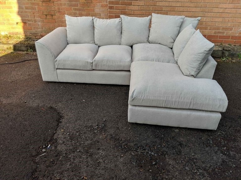 Stylish Dylan Corner Sofa & 3+2 Set – Plush Design | Fast Delivery UK **