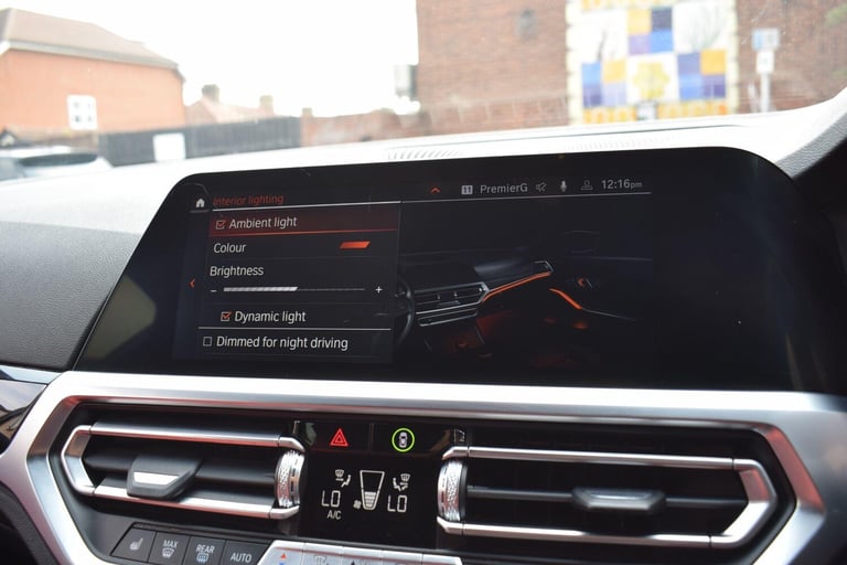 2021 BMW 3 Series 2.0 330e 12kWh M Sport Pro Edition Auto xDrive Euro 6 (s/s) 4dr SALOON Petrol/E...