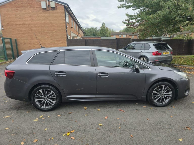 2015 Toyota Avensis 1.6D Business Edition Plus 5dr ESTATE DIESEL Manual