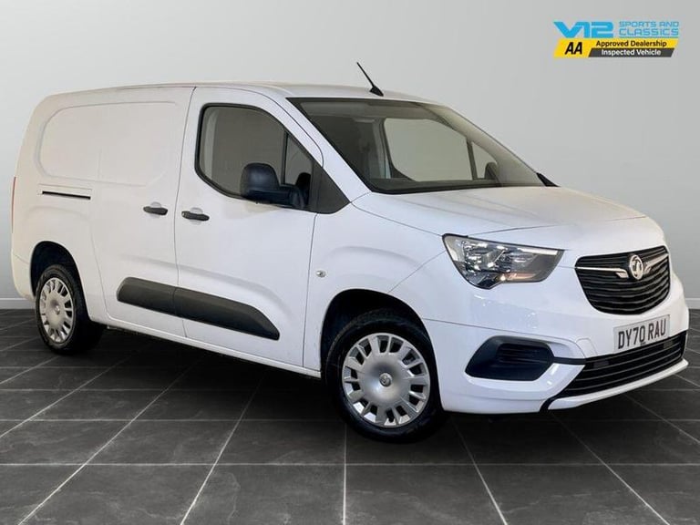 2020 Vauxhall Combo 2300 1.5 Turbo D 100ps H1 Sportive Van PANEL VAN DIESEL Manual