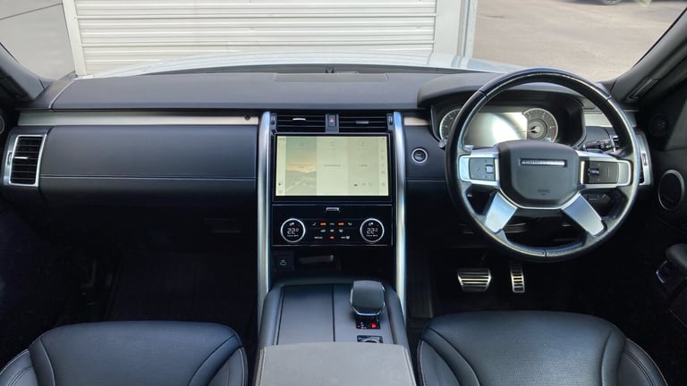 2022 Land Rover Discovery 3.0 D300 R-Dynamic SE 5dr Auto Diesel Station Wagon Station Wagon Diese...