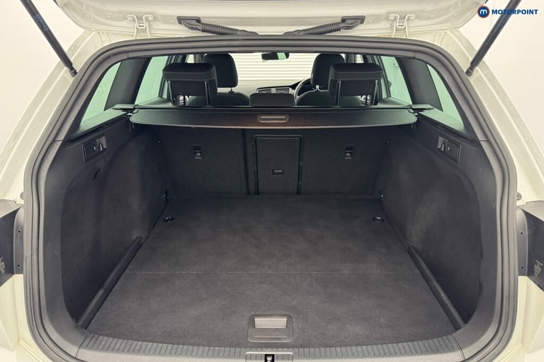 2020 Volkswagen Golf 2.0 TSI 300 R 5dr 4MOTION DSG Estate Petrol Automatic