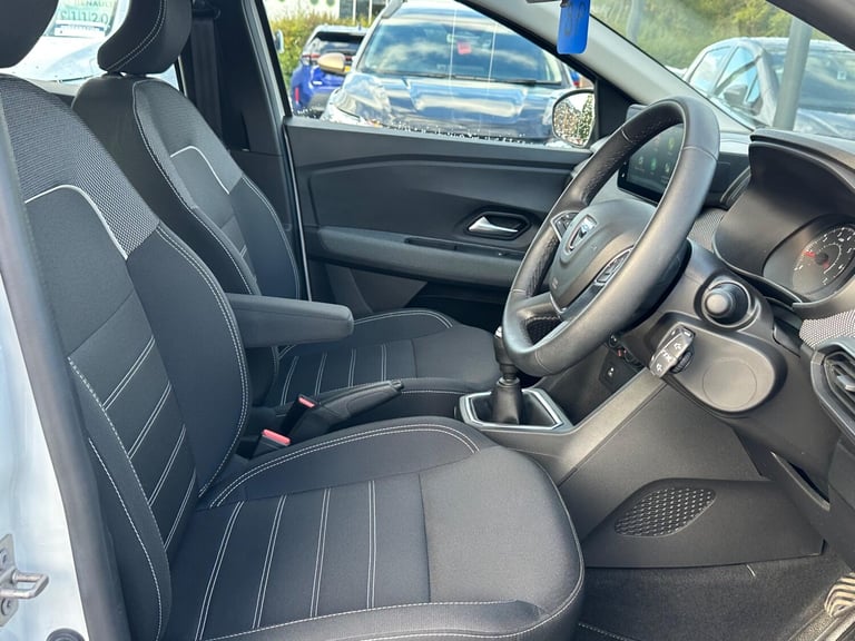 2022 Dacia Sandero 1.0 TCe Comfort Euro 6 (s/s) 5dr HATCHBACK Bi Fuel Manual