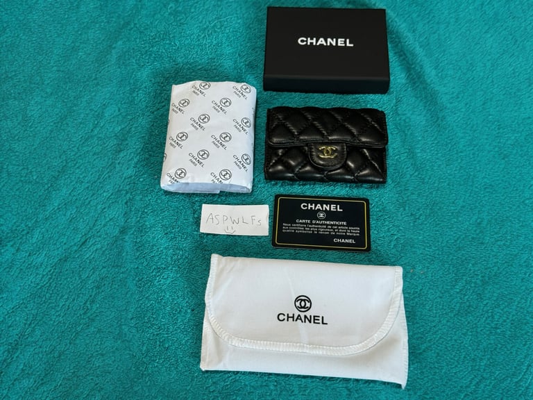 Chanel Bag Purse Wallet Timeless Classique Classic 