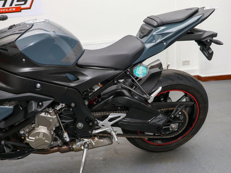 2017 BMW S1000R Sport. ONLY 9,237 MILES. Akrapovic Exhaust. Great Value £7,495