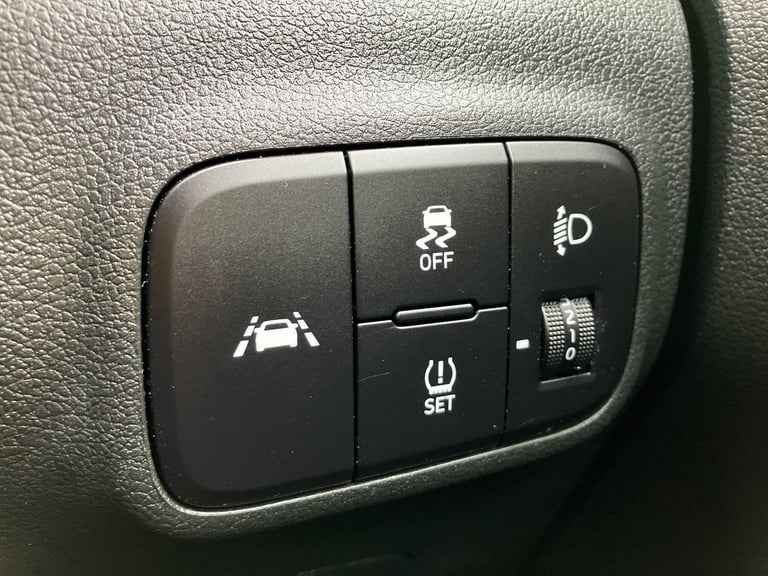 2022 Hyundai i10 1.2 MPi Premium 5dr Auto Hatchback PETROL Automatic