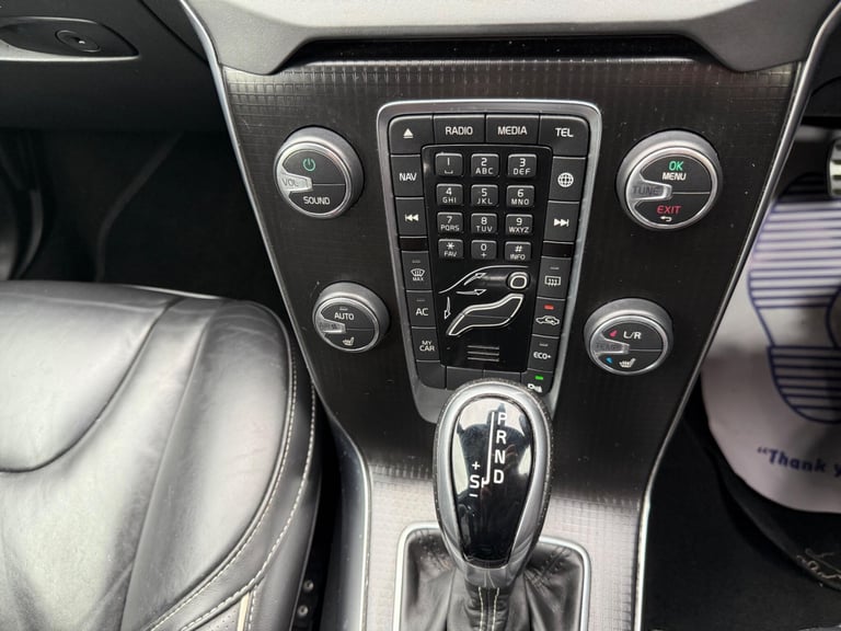 2019 Volvo V40 1.5 T3 R-Design Edition Auto Euro 6 (s/s) 5dr HATCHBACK Petrol Automatic