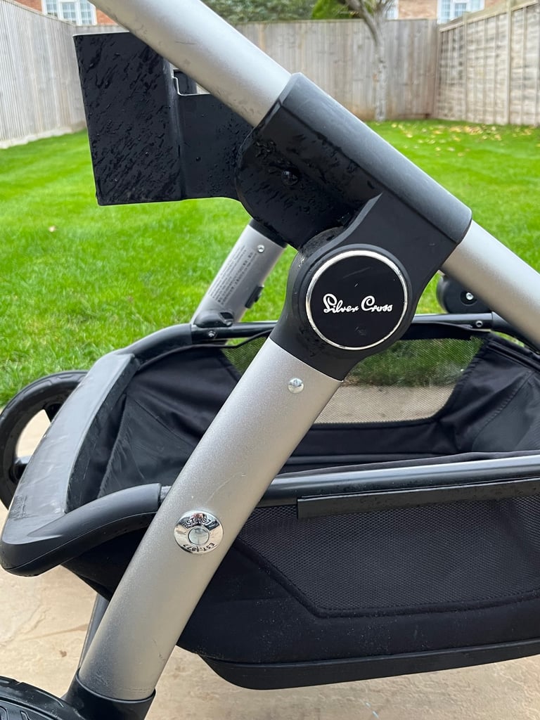 Silver Cross Wave Tandem Pushchair  