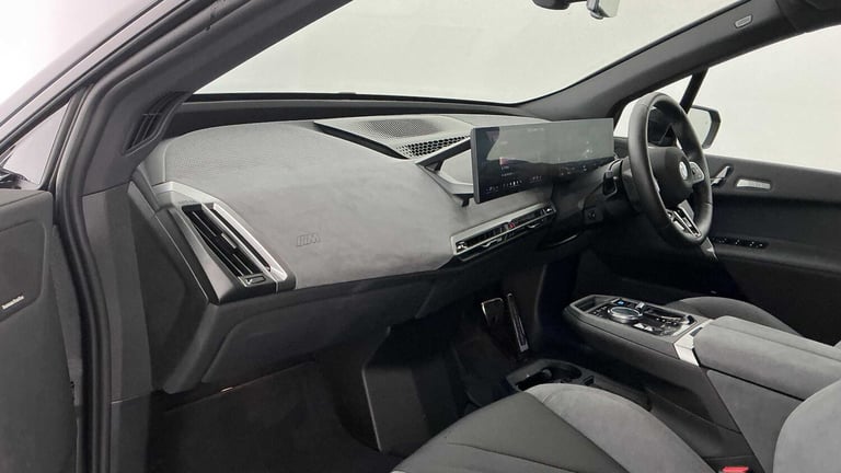 2025 BMW iX 400kW xDrive60 M Sport 112kWh 5dr Auto ESTATE ELECTRIC Automatic