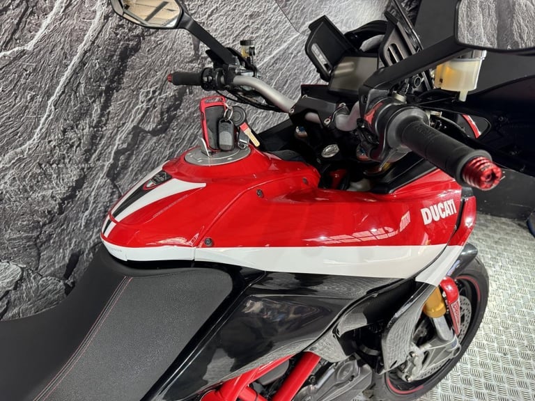 DUCATI MULTISTRADA 1200 S PIKES PEAK 2011