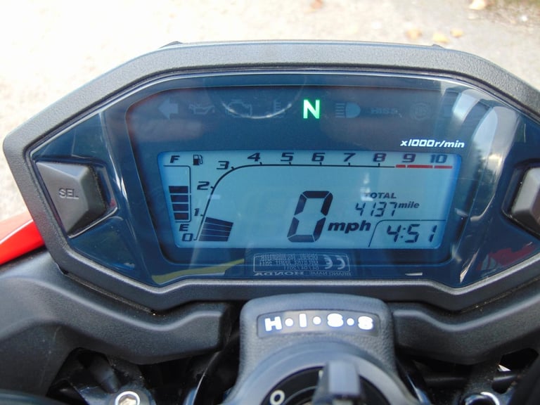 Honda CB500 FA-G 2016 Superb Naked A2 compliant roadster little use 4137 miles