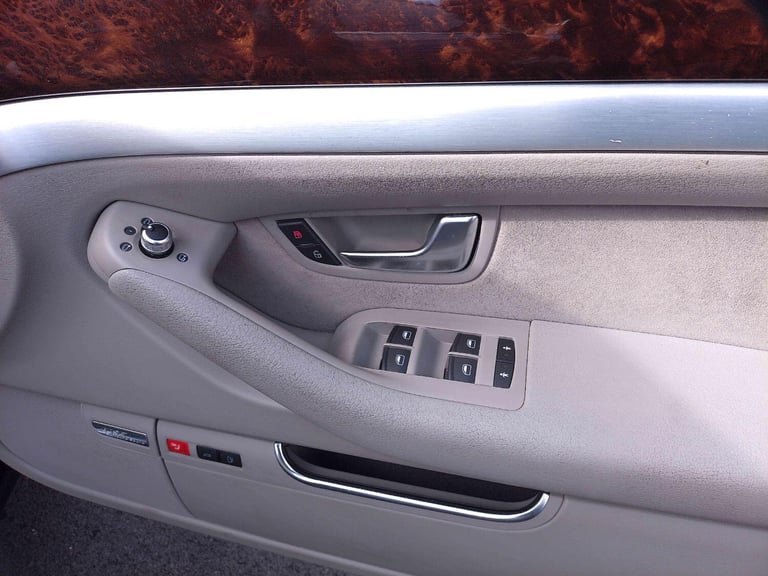 AUDI A8 4.2 TDI Sport Quattro 2008