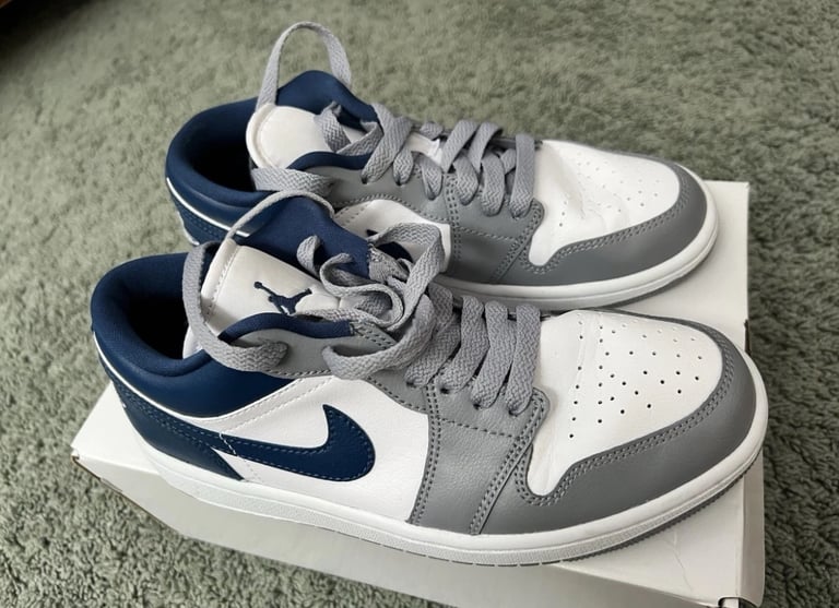 image for Air Jordan 1 Low Stealth French Blue & White Uk 5.5