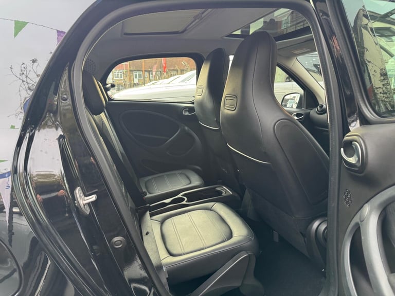 2019 smart forfour 0.9T Prime (Premium Plus) Twinamic Euro 6 (s/s) 5dr HATCHBACK Petrol Automatic