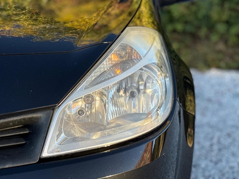 2009 Renault Clio 1.2 TCe 16v Dynamique 3dr HATCHBACK Petrol Manual