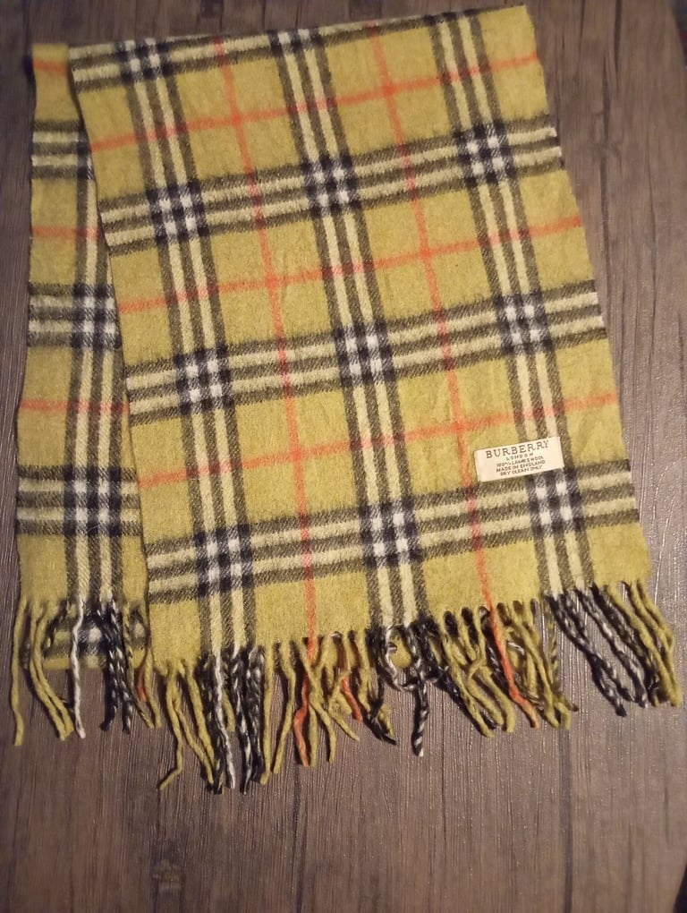 Authentic BURBERRY Scarf £80! (£420rrp)