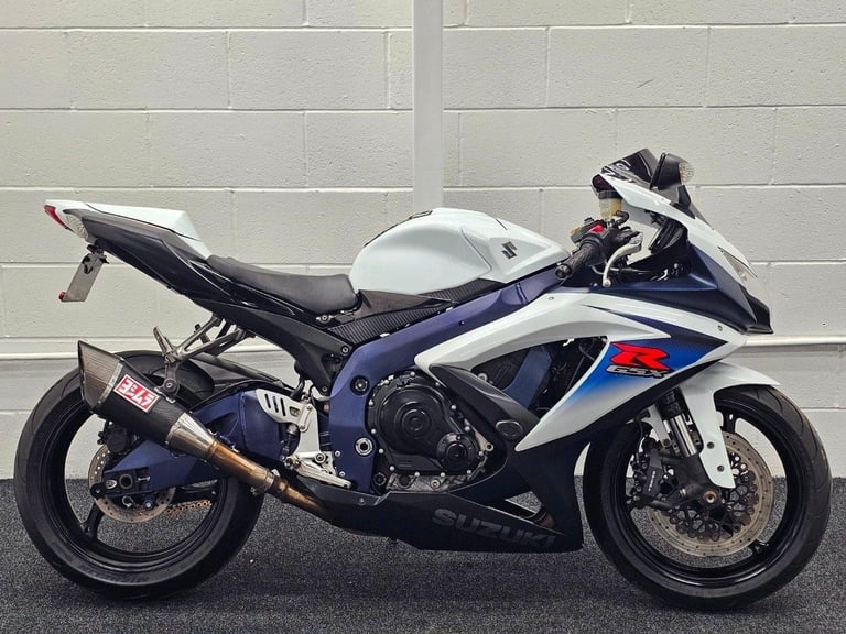 image for SUZUKI GSXR750 ** All Keys and Books - Aftermarket Exhaust - Crash Protectors **