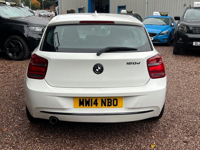 BMW 1 SERIES 2.0 120d Sport 3 door 2014