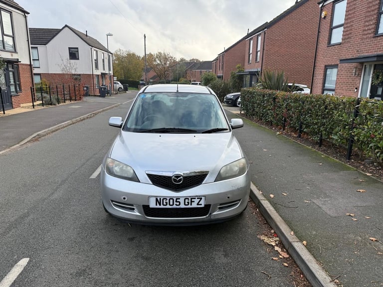 2005 Mazda Mazda2 1.4 Capella 5dr Auto HATCHBACK Petrol Automatic