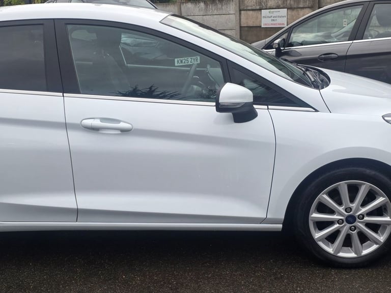 2017 Ford Fiesta 1.0T EcoBoost Titanium Hatchback 5dr Petrol Auto Euro 6 (s/s) (100 ps) Hatchback...