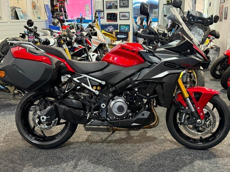 image for 2025 Suzuki GSXS 1000 GX Plus
