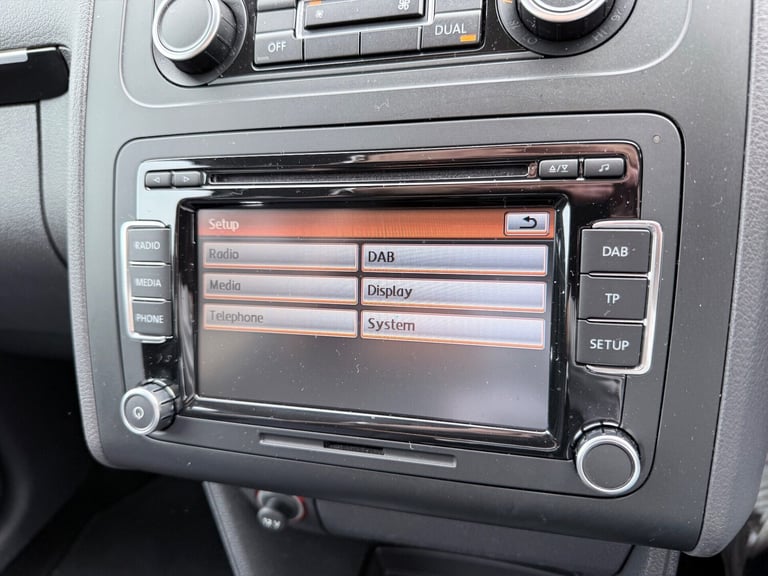 2012 Volkswagen Touran SPORT TDI BLUEMOTION TECH 7 SEATER MPV Diesel Manual