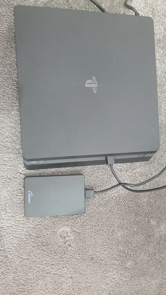 Ps4 console with games