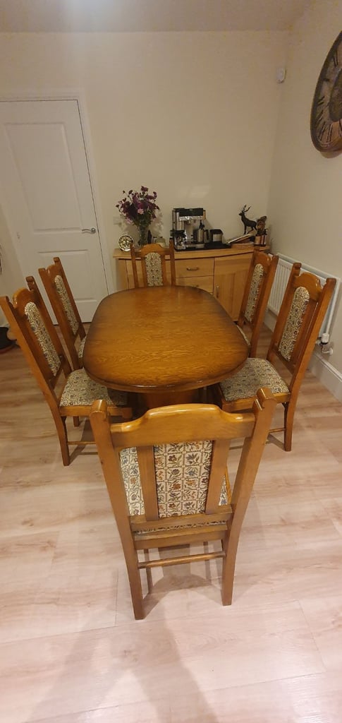 american oak signature dinning table with 6 chairs solid oak
