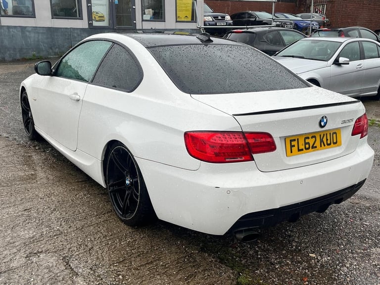 2012 BMW 3 Series 320i Sport Plus 2dr COUPE PETROL Manual