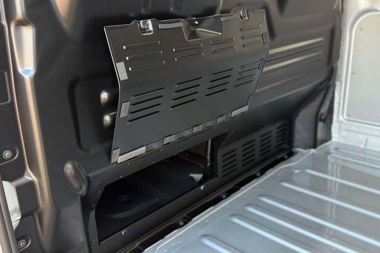 2025 Volkswagen Transporter 160kW 65kWh Commerce Pro Van Auto Van Automatic