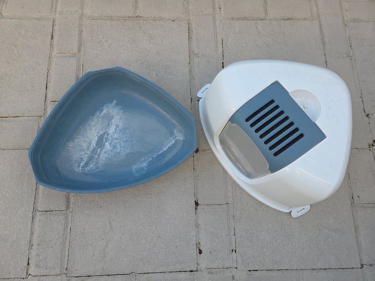 Cat Litter Box