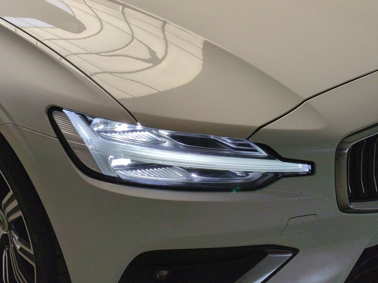 2019 Volvo V60 2.0 T5 Inscription 5dr Auto ESTATE PETROL Automatic