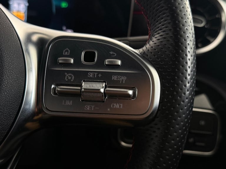 2020 Mercedes-Benz A-Class A180 AMG Line Executive 5dr Auto HATCHBACK PETROL Automatic