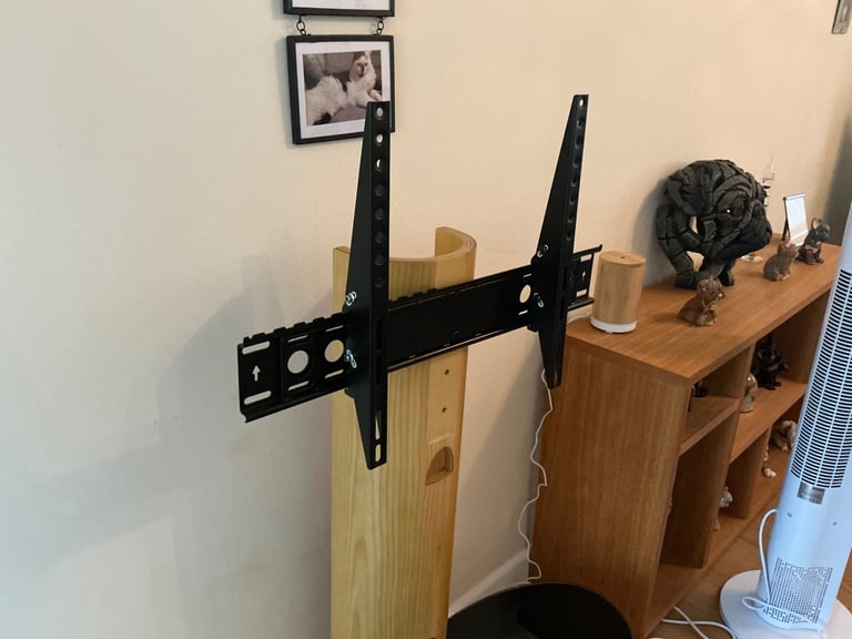 TV Stand - Brand new