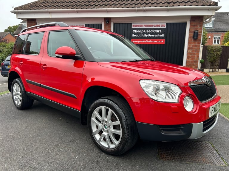2010 Skoda Yeti 2.0 TDI CR Elegance 5dr DIESEL LOW MILES! FANTASTIC CONDITION! READ ON! HATCHBACK...