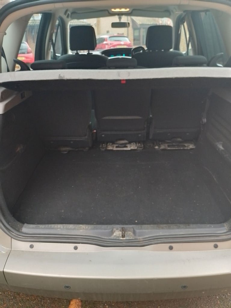 Renault, SCENIC, MPV, 2009, Manual, 1598 (cc), 5 doors