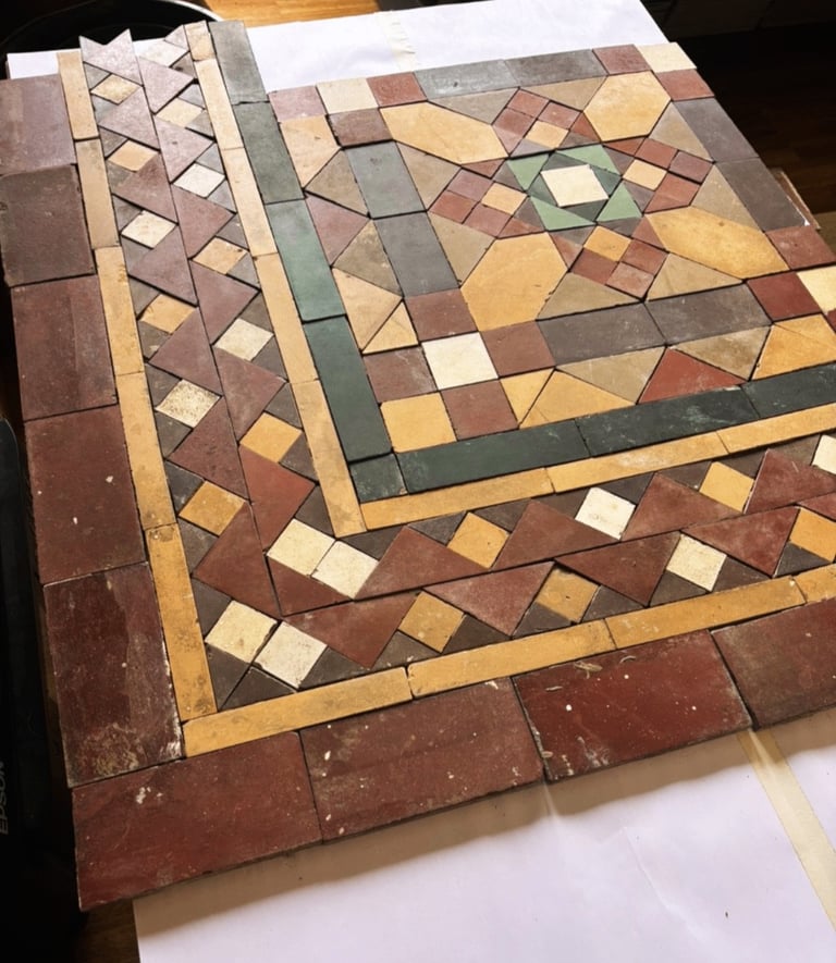 A Beautiful Antique Victorian Floor Tiles Flooring Reclaimed Salvaged apprx 5 m2