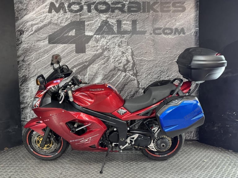 TRIUMPH SPRINT ST 1050 2006