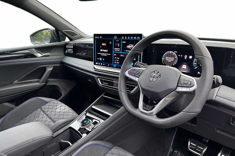 2025 Volkswagen Tiguan 1.5 TSI 272 eHybrid R-Line 5dr DSG ESTATE PETROL/ELECTRIC Automatic