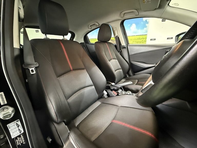 2015 Mazda Mazda2 1.5 Sport Nav 5dr HATCHBACK PETROL Manual