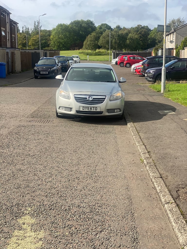 Vauxhall, INSIGNIA, Hatchback, 2011, Manual, 1796 (cc), 5 doors