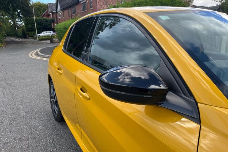 2023 Peugeot 208 1.2 PureTech 100 Allure Premium + 5dr HATCHBACK PETROL Manual