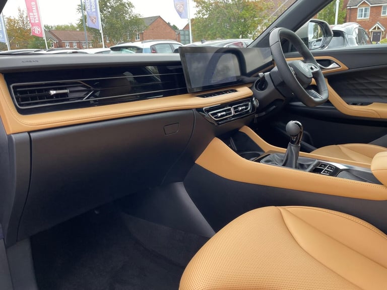 2024 MG MG HS 1.5 T-GDI Trophy Euro 6 (s/s) 5dr ESTATE Petrol Manual