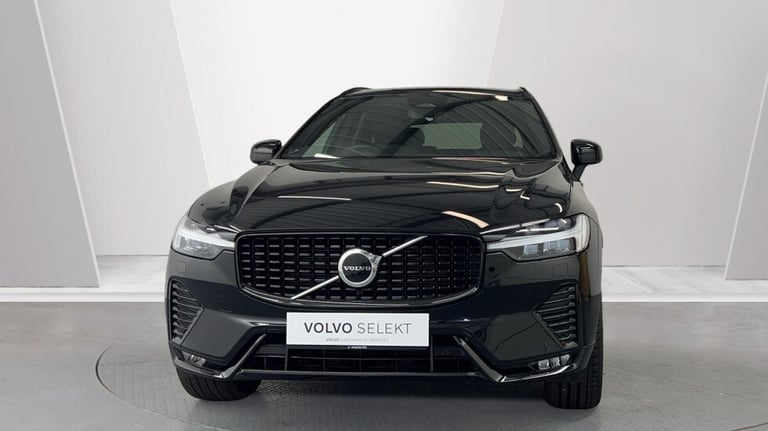 2022 Volvo XC60 2.0 B5P R DESIGN 5dr AWD Geartronic ESTATE PETROL Automatic
