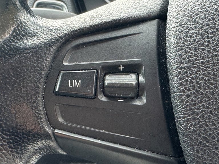 2015 BMW 1 Series 2.0 120d BluePerformance SE Hatchback 5dr Diesel Auto Euro 6 (s/s) (184 ps) Hat...